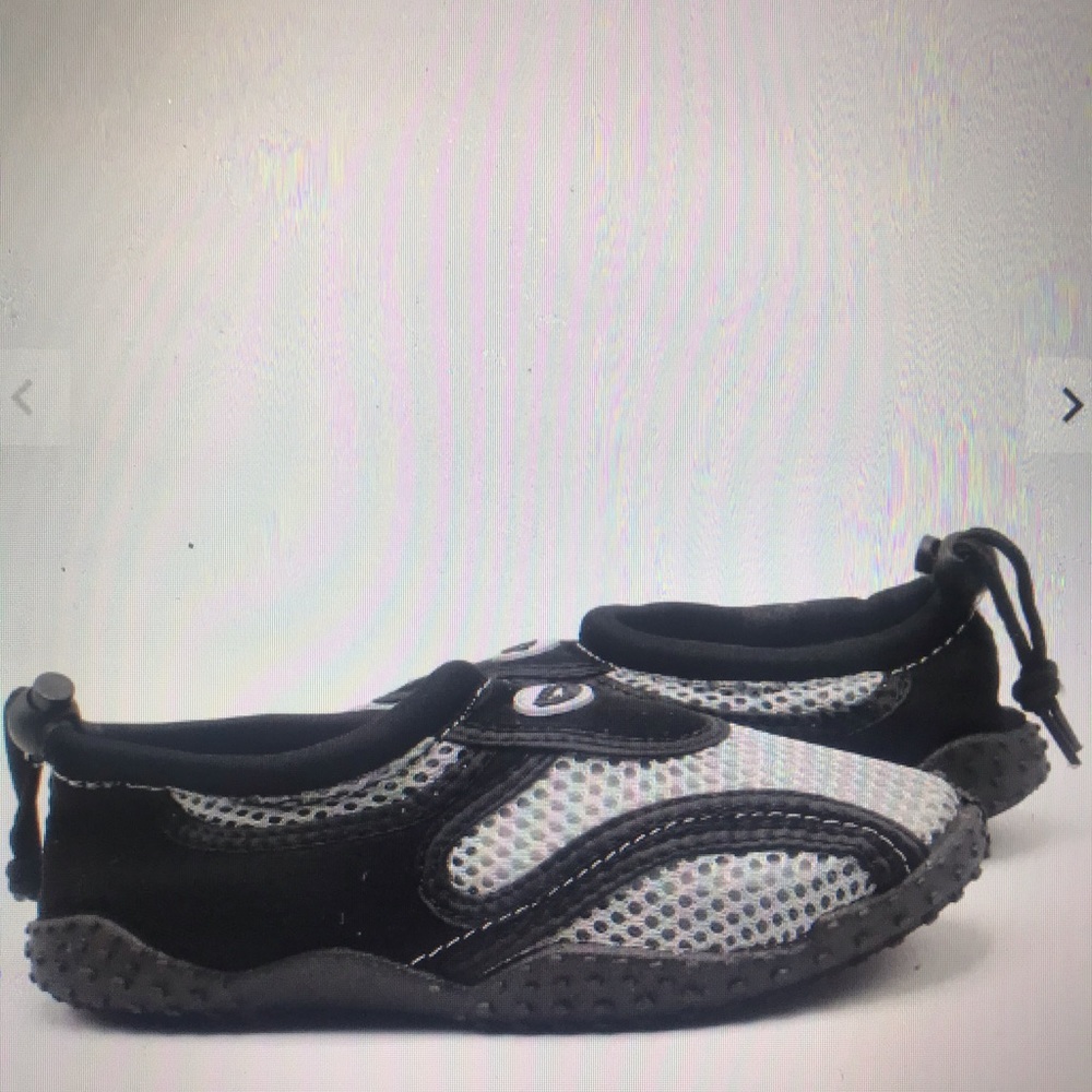 Shose - Picture 5 of 5